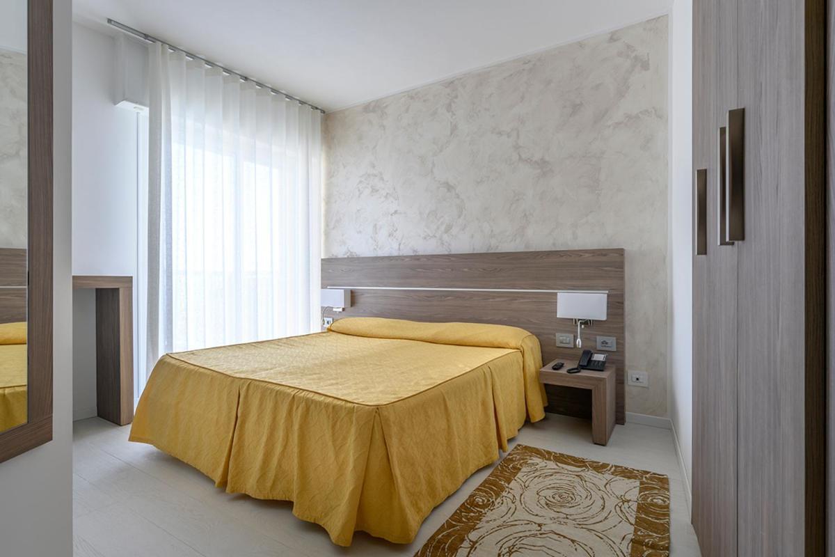 Hotel Capri 3 Stelle Superior Lido di Jesolo Exterior foto